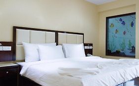 Hotel Karishma Grand